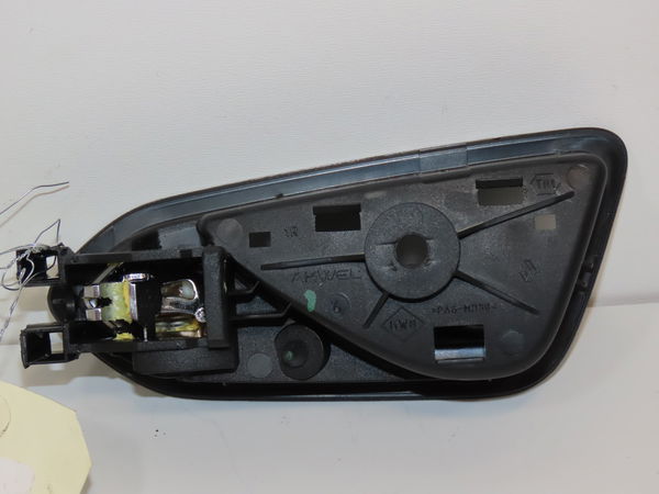 Poignee int porte avd Renault CLIO V (B7_) 1.6 e-tech 145 (b7mu) (2022)