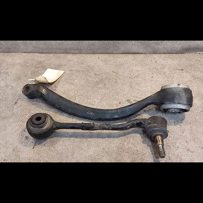 Triangle inf avg BMW SERIE 3