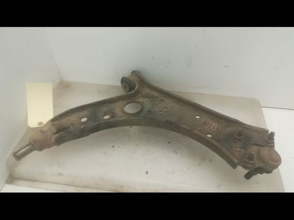 Triangle inf avg Volkswagen JETTA III (1K2) 1.9 tdi (2005-2010)