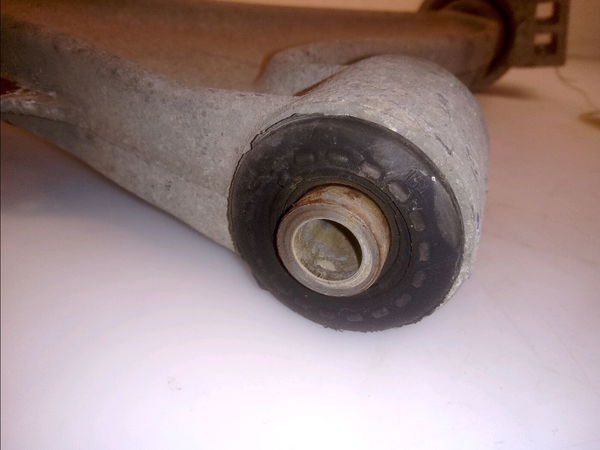Triangle inf avg Saab 9-3 Break (E50) 1.9 tid (2005-2015)