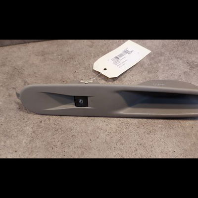 Commande lève-glace porte avant droite Renault ZOE (BFM_) Zoe (2012) 5 portes