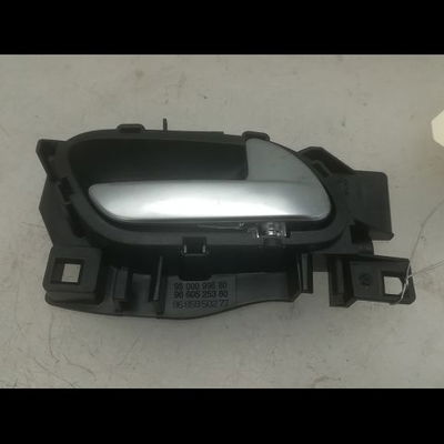 Poignee int porte avd Citroën C4 GRAND PICASSO II (DA_, DE_) 1.6 hdi - bluehdi 115 (2013)