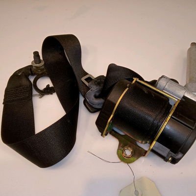 Ceinture avant droite Mercedes-benz CLASSE A (W168) A 170 cdi (168.008) (1998-2001)