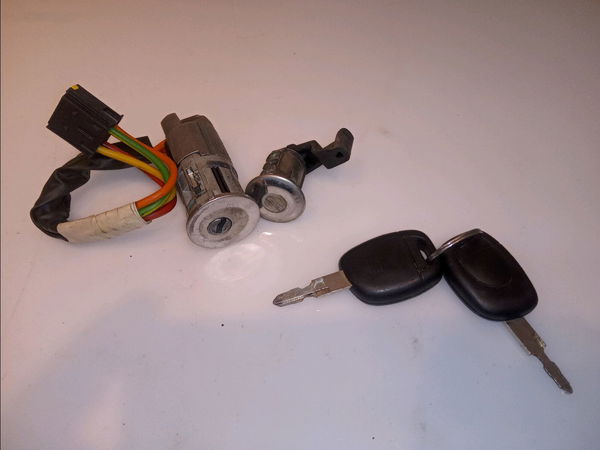 Kit serrures  antivol Renault CLIO II (BB_, CB_) 1.5 dci (b-cb3m) (2005-2010) 3 portes