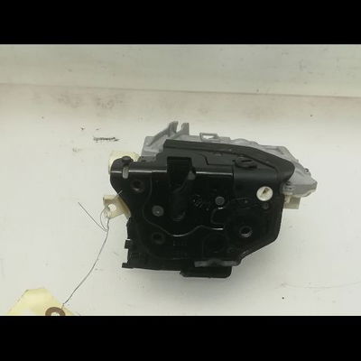 Serrure porte ard Volkswagen PASSAT B7 Variant (365) 2.0 tdi (2010-2014)