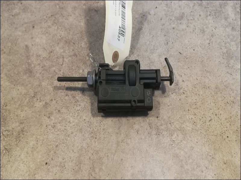 Actionneur portillon aile ard Renault MEGANE III Coupé (DZ0-1_) 1.5 dci (dz0a) (2008-2015)