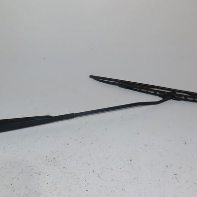 Bras essuie-glace avant droit Renault KANGOO Express (FW0-1_) 1.5 dci 75 (fw07, fw10, fw04) (2010) 4 portes