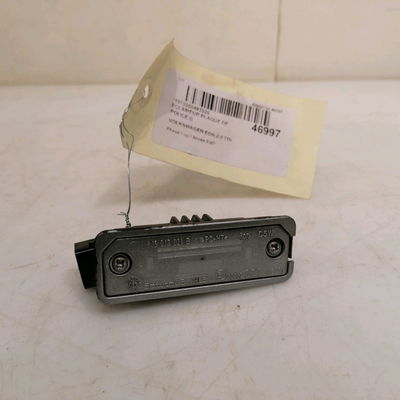 Eclaireur plaque de police g Volkswagen EOS (1F7, 1F8) 2.0 tdi (2006-2008)