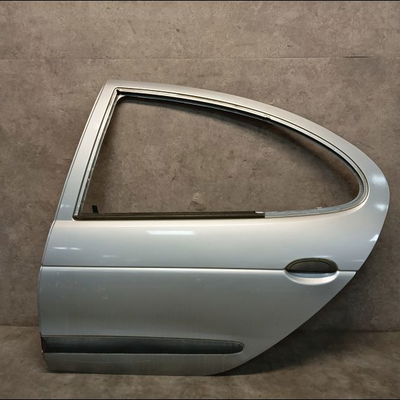 Porte arrière gauche Renault MEGANE I (BA0-1_) 1.4 e (ba0e, ba0v) (1996-2003)