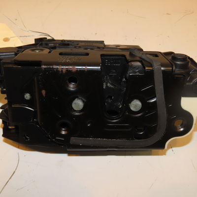 Serrure porte ard Volkswagen PASSAT B7 (362) 2.0 tdi 4motion (2010-2014)