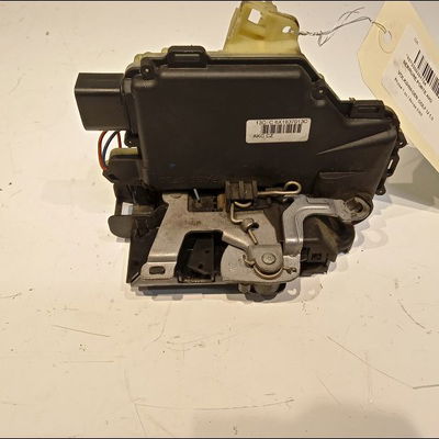 Serrure porte avg Volkswagen GOLF IV (1J1) 1.9 tdi (1997-2004) 3 portes