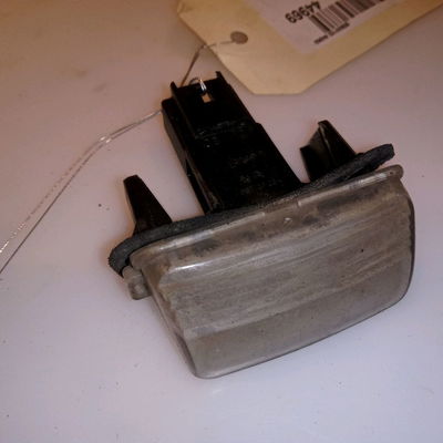 Eclaireur plaque de police d Peugeot 407 SW (6E_) 2.0 hdi 135 (2004-2010)