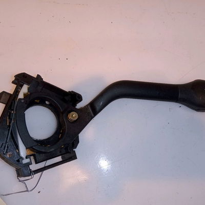 Commande essuie glace Volkswagen POLO III (6N1) 55 1.3 (1994-1997)