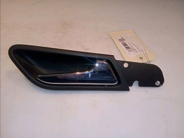 Poignee int porte ard Mercedes-benz CLASSE A (W169) A 180 cdi (169.007, 169.307) (2004-2012) 5 portes