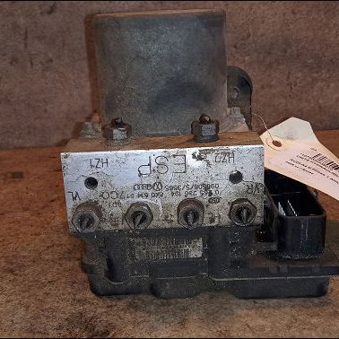 Unité hydraulique abs Audi A4 B8 Avant (8K5) 3.0 tdi quattro (2011-2015)