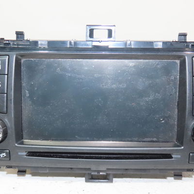 Autoradio Toyota YARIS (_P13_) 1.5 hybrid (nhp130_) (2012)