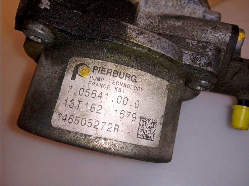 Pompe a vide Renault CAPTUR I (J5_, H5_) 1.5 dci 90 (2013) 5 portes