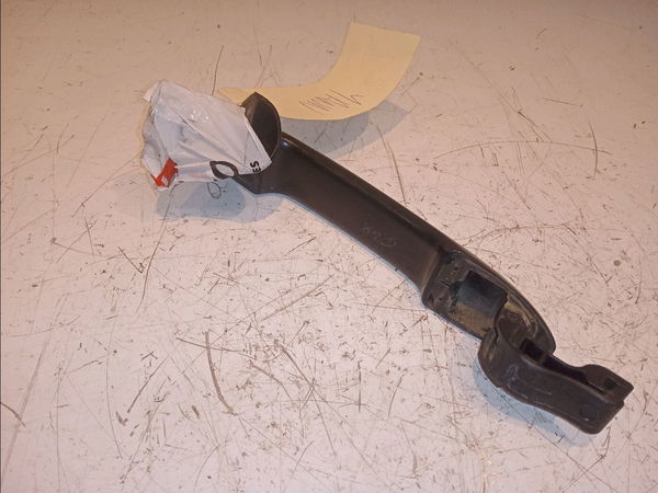 Poignee ext porte avd Renault MEGANE III 3-5 portes (BZ0-1_, B3_) 1.5 dci (bz0c) (2008-2015) 5 portes