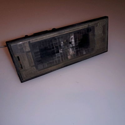 Eclaireur plaque de police g Renault CLIO IV (BH_) 1.5 dci 90 (2012) 5 portes