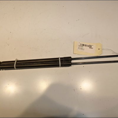 Verin droit hayon Nissan MICRA II (K11) 1.4 i 16v (2000-2003)