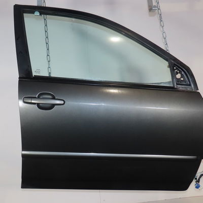 Porte avant droite Toyota COROLLA (_E12_) 2.0 d-4d (cde120r_, cde120l_) (2002-2006)