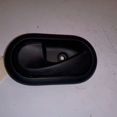 Poignee int porte arg Dacia SANDERO 1.5 dci (2010) 5 portes
