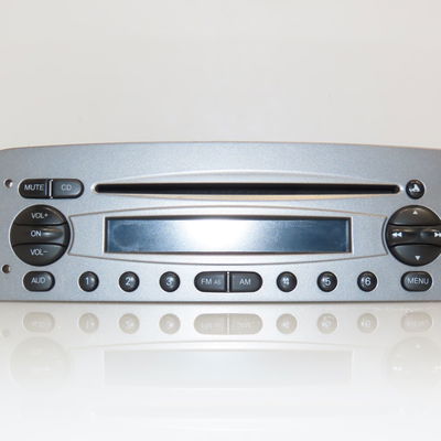 Autoradio Alfa romeo 147 (937_) 1.9 jtdm 8v (937.axd1a, 937.axu1a, 937.bxu1a) (2005-2010)