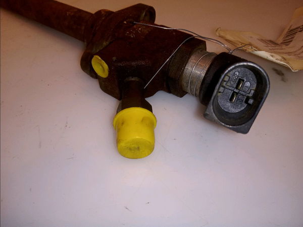 Injecteur 4 Citroën C5 II (RC_) 2.0 hdi (rcrhrh) (2004-2008) 5 portes