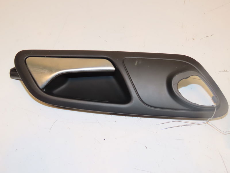 Poignee int porte ard Volkswagen PASSAT B7 (362) 2.0 tdi 4motion (2010-2014)