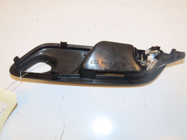 Poignee int porte ard Volkswagen PASSAT B7 (362) 2.0 tdi 4motion (2010-2014)