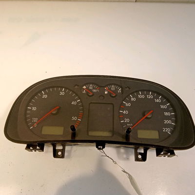 Compteur Volkswagen GOLF IV (1J1) 1.9 tdi (1997-2004) 3 portes