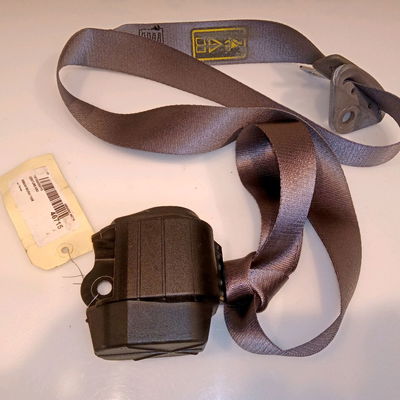 Ceinture arrière droite Nissan MICRA II (K11) 1.0 i 16v (1992-2000)