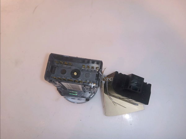 Interrupteur commande de phares Audi A4 B7 (8EC) 1.9 tdi (2004-2008) 4 portes