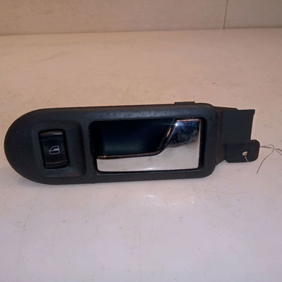 Poignee int porte ard Volkswagen PASSAT B5.5 (3B3) 1.9 tdi (2000-2005)