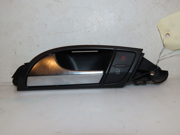 Poignee int porte avg Audi Q7 (4LB) 3.0 tdi quattro (2006-2008)