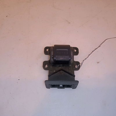 Commande lève-glace porte avant droite Honda CIVIC VII Hatchback (EU, EP, EV) 1.6 i (ep2, eu8, eu6) (2001-2005)