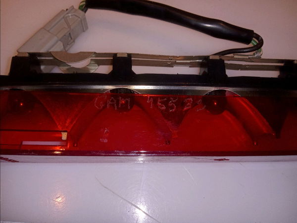 Feux stop supplementaire Honda CIVIC VII Hatchback (EU, EP, EV) 1.6 i (ep2, eu8, eu6) (2001-2005)
