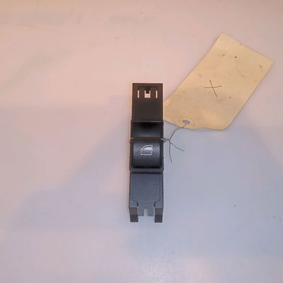 Commande lève-glace porte avant droite Bmw 3 Compact (E46) 320 td (2001-2005)