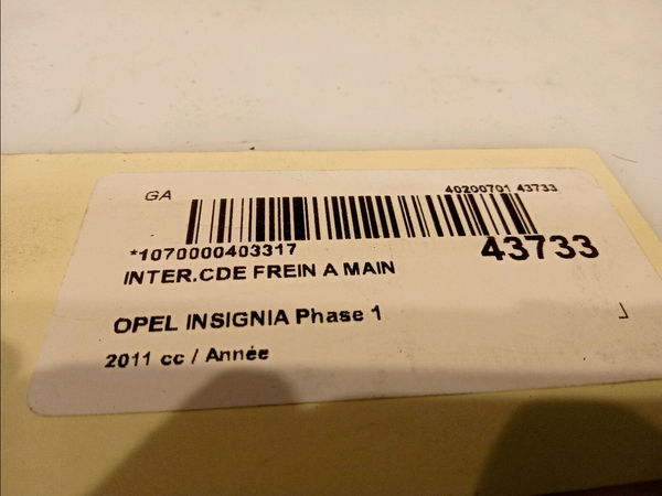 Interrupteur commande de frein a main Opel INSIGNIA A (G09) 2.8 v6 turbo opc 4x4 (68) (2009-2017)