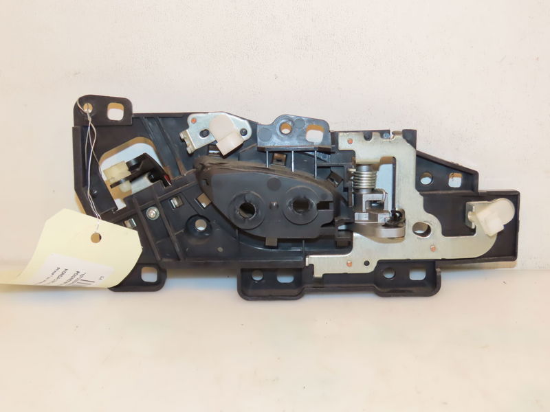 Poignee int porte avg Honda CIVIC VIII Hatchback (FN, FK) 2.2 ctdi (fk3) (2005) 5 portes