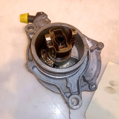 Pompe a vide Bmw X3 (E83) 2.0 d (2004-2007)