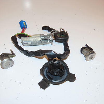 Kit serrures  antivol Peugeot 206 3-5 portes (2A-C) 1.4 i (1998-2012) 3 portes