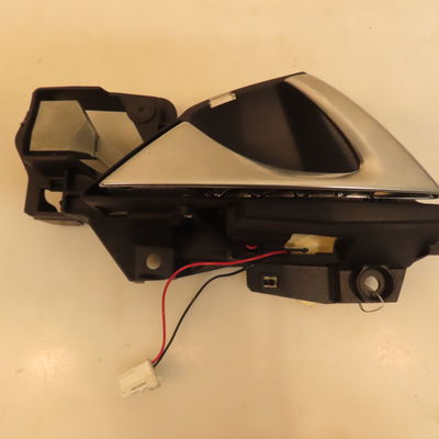 Poignee int porte arg Citroën DS5 2.0 hdi 200 hybrid4 traction intégrale (2011-2015)