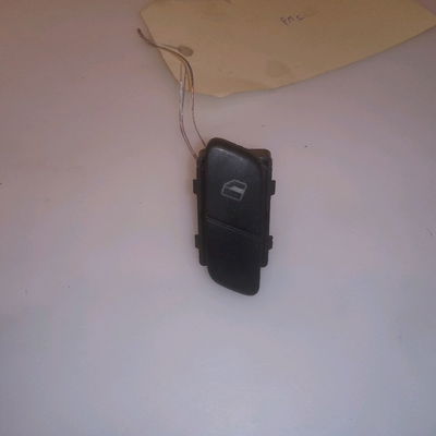Commande lève-glace porte avant droite Volkswagen POLO (9N_, 9A_) 1.4 tdi (2001-2005) 3 portes