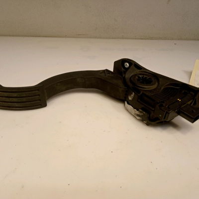 Potentiometre accelerateur Ford FOCUS III 1.6 tdci (2010-2017)