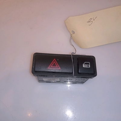 Bouton de warning Bmw 3 Compact (E46) 320 td (2001-2005)