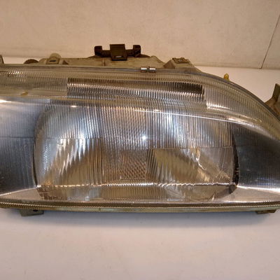 Phare droit Renault 19 I (B-C53_) 1.9 d (b-c534, b-c53j) (1988-1992) 5 portes
