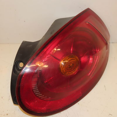 Feu arrière droit Fiat BRAVO II (198_) 1.6 d multijet (198axh1b) (2007-2014) 5 portes