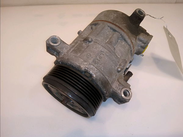 Compresseur air conditionne Bmw 1 (E87) 120 d (2004-2011)