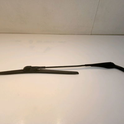 Bras essuie-glace avant droit Bmw 1 (E87) 118 d (2004-2007)
